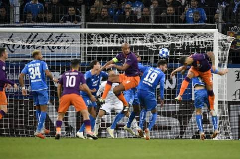Strafraumszene Torraumszene Torschuss Aktion Torchance Nicolas Otamendi Manchester City TSG 1899 Hoffenheim vs Manchester City Man City Champions League CL Gruppenphase 02.10.2018 DFL REGULATIONS PROHIBIT ANY USE OF PHOTOGRAPHS AS IMAGE SEQUENCES AND OR QUASI-VIDEO CL TSG 1899 Hoffenheim vs Manchester City