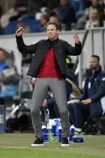 Sport Bilder des Tages Trainer Coach Julian Nagelsmann TSG 1899 Hoffenheim am Spielfeldrand Gestik, Geste TSG 1899 Hoffenheim vs Manchester City Man City Champions League CL Gruppenphase 02.10.2018 DFL REGULATIONS PROHIBIT ANY USE OF PHOTOGRAPHS AS IMAGE SEQUENCES AND OR QUASI-VIDEO CL TSG 1899 Hoffenheim vs Manchester City