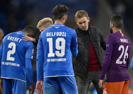 Nach Spielende: Trainer Coach Julian Nagelsmann TSG 1899 Hoffenheim Gestik, Geste gratuliert Ishak Belfodil TSG 1899 Hoffenheim TSG 1899 Hoffenheim vs Manchester City Man City Champions League CL Gruppenphase 02.10.2018 DFL REGULATIONS PROHIBIT ANY USE OF PHOTOGRAPHS AS IMAGE SEQUENCES AND OR QUASI-VIDEO CL TSG 1899 Hoffenheim vs Manchester City