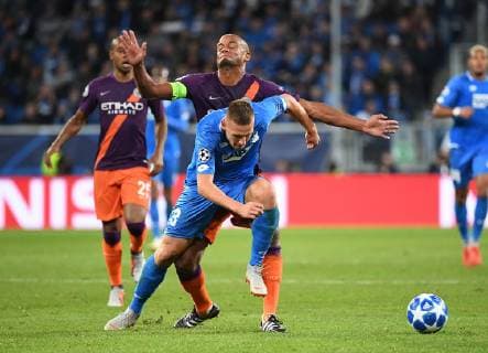 02.10.2018, xmeix, Fussball UEFA Champions League, TSG 1899 Hoffenheim - Manchester City FC emspor, v.l. Pavel Kaderabek (TSG 1899 Hoffenheim) gegen Vincent Kompany (Manchester City) DFL DFB REGULATIONS PROHIBIT ANY USE OF PHOTOGRAPHS as IMAGE SEQUENCES and or QUASI-VIDEO Sinsheim