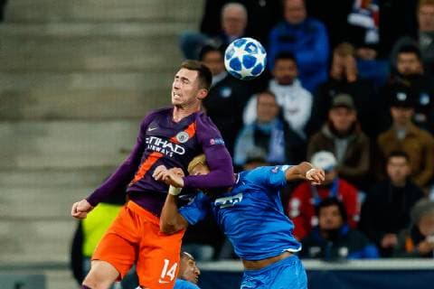 Sinsheim, Deutschland, 01.10.2018, UEFA Champions League, Gruppenphase, Gruppe F, TSG 1899 Hoffenheim - Manchester City, Aymeric Laporte (MCI) und Joeliton (TSG) im Zweikampf ( DeFodi048