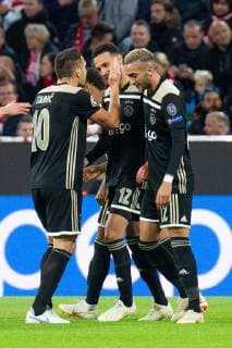 02.10.2018, xkvx, Fussball UEFA Champions League, FC Bayern Muenchen - Ajax Amsterdam emspor, v.l. Tor, Torjubel, Goal celebration, celebrate the goal zum 1:1 durch Noussair Mazraoui (Ajax Amsterdam) (DFL DFB REGULATIONS PROHIBIT ANY USE OF PHOTOGRAPHS as IMAGE SEQUENCES and or QUASI-VIDEO) Muenchen