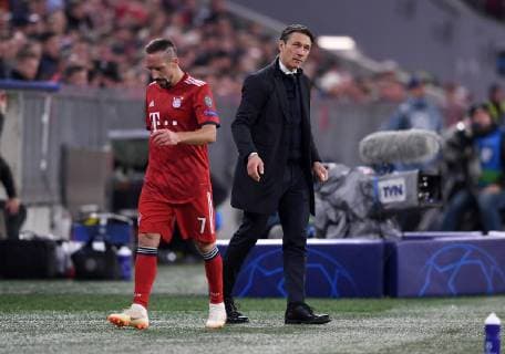 FUSSBALL CHAMPIONS LEAGUE SAISON 2018 2019 GRUPPENPHASE FC Bayern Muenchen - Ajax Amsterdam 02.10.2018 Franck Ribery (li) und Trainer Niko Kovac (re, beide FC Bayern Muenchen)