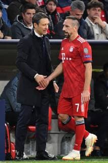 Niko KOVAC (Trainer Bayern Muenchen) mit Franck RIBERY (Bayern Muenchen) nach Auswechlung, FC Bayern Muenchen-Ajax Amsterdam 1-1, Fussball Champions League,Gruppe E, am 02.10.2018. A L L I A N Z A R E N A.