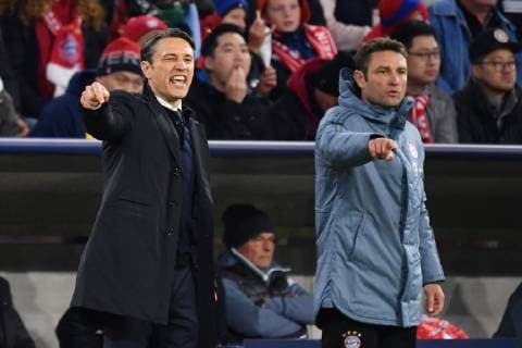 v.li:Niko KOVAC (Trainer Bayern Muenchen) und Robert KOVAC (Co Trainer FC Bayern Muenchen) Gestik,geben Anweisungen, FC Bayern Muenchen-Ajax Amsterdam 1-1, Fussball Champions League,Gruppe E, am 02.10.2018. A L L I A N Z A R E N A.