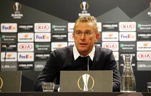 Pressekonferenz - RB Leipzig Fussball Euro League Trondheim, 03.10.2018, Lerkendal-Stadion, Fussball, UEFA EURO EM Europameisterschaft Fussball League , Gruppe B, Pressekonferenz am Vortag zum EL-Spiel Rosenborg BK Trondheim vs. RB Leipzig , Im Bild; Cheftrainer Ralf Rangnick, RB Leipzig. , Gemäß den Vorgaben der UEFA ist es untersagt, in dem Stadion und oder vom Spiel angefertigte Fotoaufnahmen in Form von Sequenzbildern und oder videoähnlichen Fotostrecken zu verwerten bzw. verwerten zu lassen. ,