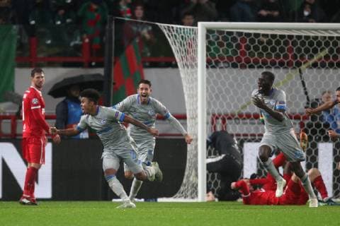 Fußball: Champions League, Saison 2018 2019, 03.10.2018 - 2. Spieltag - Lokomotive Moskau - FC Schalke 04 Weston McKennie (FC Schalke 04) erzielt das Tor zum 0 zu 1 und jubelt Moskau RZD Arena Russland