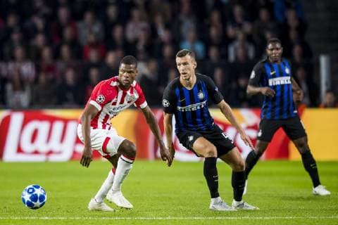 EINDHOVEN, PSV - Inter Milan, football, Champions League, season 2018-2019, 03-10-2018, Philips Stadium, PSV player Denzel Dumfries (L), Inter Milan player Ivan Perisic (M), Inter Milan player Kwadwo Asamoah (R) PSV - Inter Milan  x2517929x
