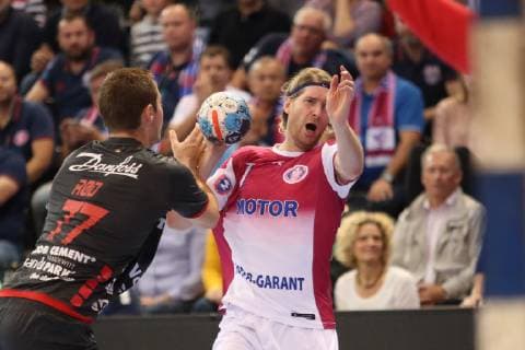 SG Flensburg-Handewitt vs HC Motor Zaporozhye, Handball, EHF Champions League Gruppenphase, 03.10.18 Aidenas Malasinskas (HC Motor Zaporozhye, 07) gegen Magnus Roed (SG Flensburg-Handewitt, 77)