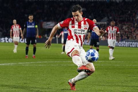 EINDHOVEN, 03-10-2018, Philips Stadium , Season 2018 2019, Champions League football. PSV - Inter . Stadium overview before the game PSV - Inter. PSV defender Nick Viergever (C) on the ball during the game PSV - Inter . PSV - Inter Milan  x2518596x
