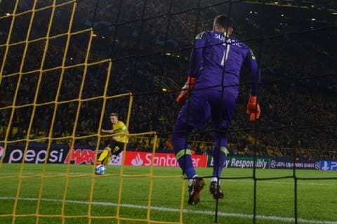 03.10.2018, xkvx, Fussball UEFA Champions League, Borussia Dortmund - AS Monaco emspor, v.l. Goal scored, Tor zum 3:0 durch Marco Reus (BVB Borussia Dortmund) (DFL DFB REGULATIONS PROHIBIT ANY USE OF PHOTOGRAPHS as IMAGE SEQUENCES and or QUASI-VIDEO) Dortmund
