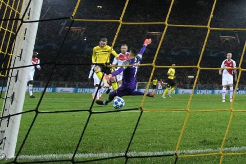 03.10.2018, xkvx, Fussball UEFA Champions League, Borussia Dortmund - AS Monaco emspor, v.l. Goal scored, Tor zum 1:0 durch Jacob Bruun Larsen (BVB Borussia Dortmund) (DFL DFB REGULATIONS PROHIBIT ANY USE OF PHOTOGRAPHS as IMAGE SEQUENCES and or QUASI-VIDEO) Dortmund