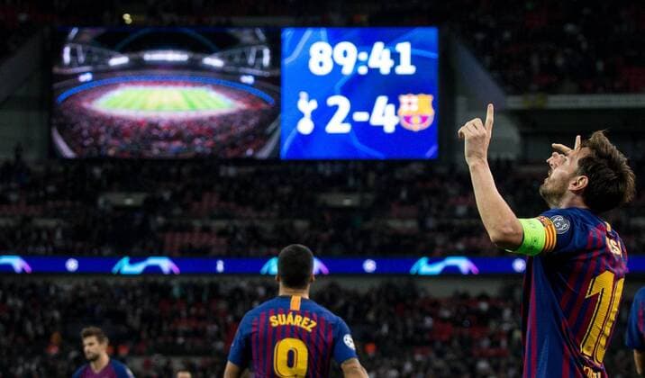 Sport Themen der Woche KW 40 Sport Bilder des Tages Lionel Messi of Barcelona celebrates his second goal making it 4-2 during the UEFA Champions League group match between Tottenham Hotspur and Barcelona at Wembley Stadium, London, England on 3 October 2018. Copyright: xAndyxRowlandx PMI-2289-0005