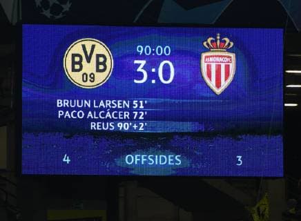 Sport Themen der Woche KW 40 Sport Bilder des Tages CL Borussia Dortmund - AS Monaco 03.10.2018 Anzeigetafel mit dem Endergebnis DFL REGULATIONS PROHIBIT ANY USE OF PHOTOGRAPHS AS IMAGE SEQUENCES AND OR QUASI-VIDEO