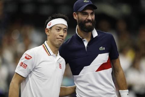 Sport Themen der Woche KW 40 Sport Bilder des Tages (L-R) Kei Nishikori (JPN), Benoit Paire (FRA), OCTOBER 3, 2018 - Tennis : Rakuten Japan Open Tennis Championships 2018 Men s Singles Second Round at Musashino Forest Plaza, Tokyo, Japan.  (87148926)