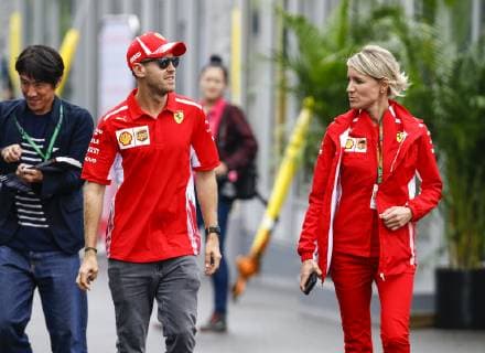 Motorsports: FIA Formula One World Championship WM Weltmeisterschaft 2018, Grand Prix of Japan, World Championship 2018 Grand Prix Japan , 5 Sebastian Vettel (GER, Scuderia Ferrari) with Britta Roeske Suzuka Japan