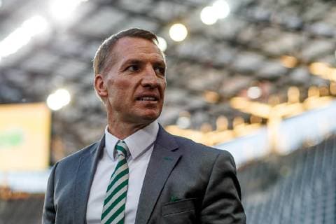 Oesterreich, Salzburg 04.10.2018, UEFA Europa League - 2018 19 Season, Gruppenphase, 2. Spieltag, RB Salzburg - Celtic Glasgow , Trainer Brendan Rodgers (CFC) schaut ( DeFodi048