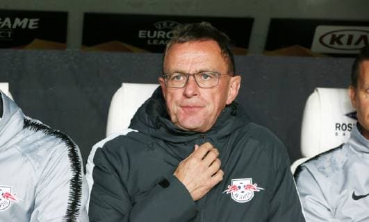 Trondheim - RB Leipzig Fussball Euro League Trondheim, 04.10.2018, Lerkendal-Stadion, Fussball, UEFA EURO EM Europameisterschaft Fussball League , Gruppe B, 2.Spieltag, Rosenborg BK Trondheim vs. RB Leipzig , Im Bild; Cheftrainer Ralf Rangnick (RB Leipzig). , Gemäß den Vorgaben der UEFA ist es untersagt, in dem Stadion und oder vom Spiel angefertigte Fotoaufnahmen in Form von Sequenzbildern und oder videoähnlichen Fotostrecken zu verwerten bzw. verwerten zu lassen. ,
