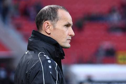 Fußball Europa League Gruppenphase 2. Spieltag Bayer 04 Leverkusen - AEK Larnaka am 04.10.2018 in der BayArena in Leverkusen Heiko Herrlich ( Cheftrainer Leverkusen ) DFL DFB regulations prohibit any use of photographs as image sequences and or quasi-video.