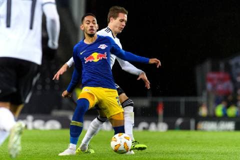 181004 Matheus Cunha of RB Leipzig and Anders Konradsen of Rosenborg during the Europa League match between Rosenborg and RB Leipzig on October 4, 2018 in Trondheim. Photo: Jon Olav Nesvold BILDBYRAN kod JE 160318 Copyright: JONxOLAVxNESVOLD BB181004JE028