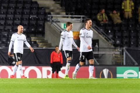 181004 Tore Reginiussen, Anders Konradsen and Mike Jensen of Rosenborg looks dejected after 0-2 during the Europa League match between Rosenborg and RB Leipzig on October 4, 2018 in Trondheim. Photo: Jon Olav Nesvold BILDBYRN kod JE 160318 Copyright: JONxOLAVxNESVOLD BB181004JE030