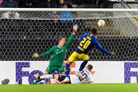 181004 Matheus Cunha of RB Leipzigscores 0-3 behind goalkeeper Andre Hansen of Rosenborg during the Europa League match between Rosenborg and RB Leipzig on October 4, 2018 in Trondheim. Photo: Jon Olav Nesvold BILDBYRN kod JE 160318 Copyright: JONxOLAVxNESVOLD BB181004JE031