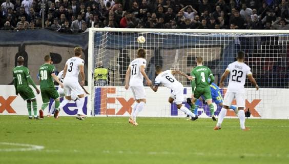 04-10-2018 Zuerich, Fussball Herren Saison 2018 2019 Europa League FC Zuerich - PFC Ludogores Rasgard im Bild : Tor fuer den (FC Zuerich) durch Victor Palsson Nr.6)