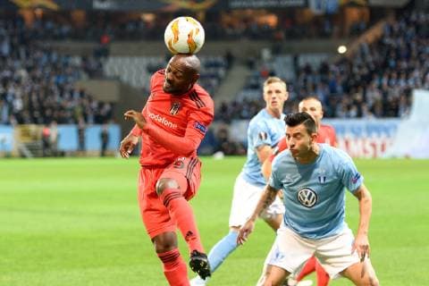 181004 Vagner Silva De Souza Love of Besiktas and Behrang Safari of Malmö FF during the Europa League group stage match between Malmö FF and Besiktas on October 4, 2018 in Malmö. Photo: Petter Arvidson BILDBYRN kod PA 92119 Copyright: PETTERxARVIDSON BB181004PA009