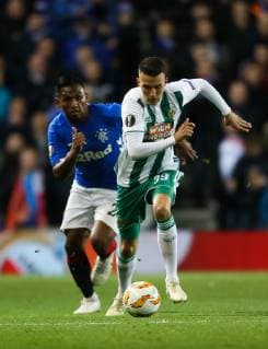 SOCCER - UEFA EL, Rangers vs Rapid GLASGOW,SCOTLAND,04.OCT.18 - SOCCER - UEFA Europa League, group stage, Glasgow Rangers FC vs SK Rapid Wien. Image shows Alfredo Morelos (Rangers) and Dejan Ljubicic (Rapid). Keywords: Wien Energie. GEPAxpictures xPhilippxBrem