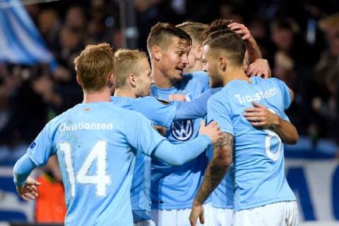 Fußball, EL, Malmö FF - Besiktas Istanbul 181004 Malmö FF celebrates after Andreas Vindheim of Malmö FF scores 1-0 during the Europa League group stage match between Malmö FF and Besiktas on October 4, 2018 in Malmö. Photo: Ludvig Thunman BILDBYRAN kod LT 35544 Copyright: LUDVIGxTHUNMAN BB181004LT033
