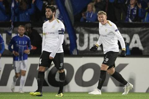 Fußball, EL, Sarpsborg 08 FF - KRC Genk Genk s Alejandro Pozuelo and Genk s Sebastien Dewaest pictured during a game of Belgian soccer team KRC Racing Genk against Norwegian Sarpsborg 08 FF, in Sarpsborg, Norway, Thursday 04 October 2018, on day two of the Europa League group stage in group I. YORICKxJANSENS  x05440883x