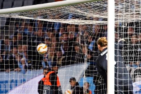 Fußball, EL, Malmö FF - Besiktas Istanbul 181004 Andreas Vindheim of Malmö FF scores 1-0 behind Goalkeeper Loris Karius of Besiktas during the Europa League group stage match between Malmö FF and Besiktas on October 4, 2018 in Malmö. Photo: Ludvig Thunman BILDBYRAN kod LT 35544 Copyright: LUDVIGxTHUNMAN BB181004LT037