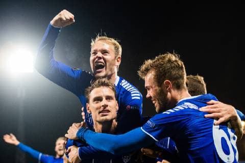 Fußball, EL, Sarpsborg 08 FF - KRC Genk 181004 Kristoffer Zachariassen of Sarpsborg 08 celebrates after 2-1 during the Europa League match between Sarpsborg 08 and Genk on October 4, 2018 in Sarpsborg. Photo: Fredrik Varfjell BILDBYRN kod FV 150147 Copyright: FREDRIKxVARFJELL BB181004FV021
