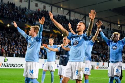 Fußball, EL, Malmö FF - Besiktas Istanbul 181004 The players of Malmö FF celebrates after the Europa League group stage match between Malmö FF and Besiktas on October 4, 2018 in Malmö. Photo: Petter Arvidson BILDBYRN kod PA 92119 Copyright: PETTERxARVIDSON BB181004PA068