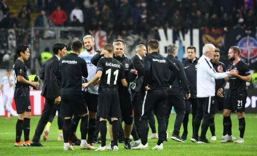 Siegesjubel Eintracht Frankfurt - 04.10.2018: Eintracht Frankfurt vs. Lazio Rom, UEFA Europa League 2. Spieltag, Commerzbank Arena, DISCLAIMER: DFL regulations prohibit any use of photographs as image sequences and or quasi-video.