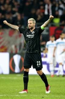Deutschland, Frankfurt am Main, Commerzbank-Arena, 04.10.2018, Fussball - UEFA Europa League - Eintracht Frankfurt - Lazio Rom Bild: Marco Russ (Eintracht Frankfurt, 23) freut sich über den Sieg Copyright: HMBxMedia xHeikoxBecker