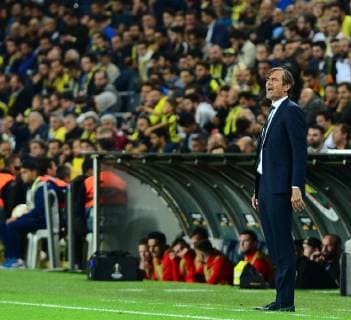 Coach Phillip Cocu of Fenerbahce during the UEFA Europa League Group D match between Fenerbahce and Spartak Trnava at Ulker Stadium in Istanbul , Turkey on October 04 , 2018 