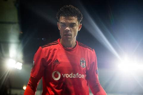 Fußball, EL, Malmö FF - Besiktas Istanbul 181004 Pepe of Besiktas during the Europa League group stage match between Malmö FF and Besiktas on October 4, 2018 in Malmö. Photo: Petter Arvidson BILDBYRAN kod PA 92119 Copyright: PETTERxARVIDSON BB181004PA122