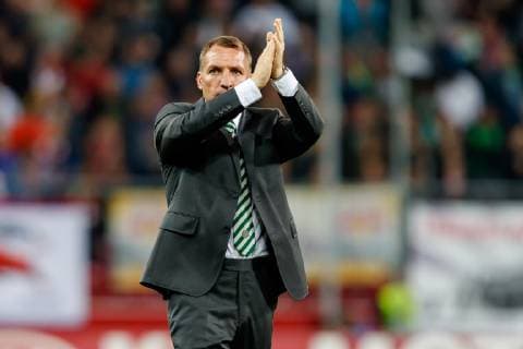 Oesterreich, Salzburg 04.10.2018, UEFA Europa League - 2018 19 Season, Gruppenphase, 2. Spieltag, RB Salzburg - Celtic Glasgow , Trainer Brendan Rodgers (CFC) gestikuliert, gestik ( DeFodi048