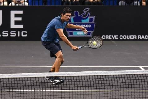 October 4, 2018 - St. Louis, Missouri, U.S - MARK PHILIPPOUSSIS with a soft back hand return during the Invest Series True Champions Classic on Thursday, October 4, 2018, held at The Chaifetz Arena in St. Louis, MO (Photo credit ZUMA Press) Tennis 2018 - True Champions Classic - ZUMAu300 20181004_zaf_u300_006 Copyright: xRichardxUlreichx