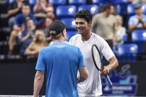 October 4, 2018 - St. Louis, Missouri, U.S - MARK PHILIPPOUSSIS and JIM COURIER shake hands after their match during the Invest Series True Champions Classic on Thursday, October 4, 2018, held at The Chaifetz Arena in St. Louis, MO (Photo credit ZUMA Press) Tennis 2018 - True Champions Classic - ZUMAu300 20181004_zaf_u300_056 Copyright: xRichardxUlreichx