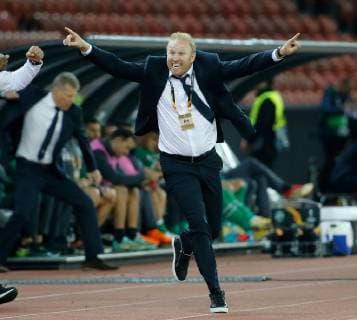 04.10.2018 Stadion Letzigrund Zürich , SCHWEIZ , Saison 2018 2019 Herren Fussball Europa League FC Zürich - Ludogorets Rasgrad Trainer Ludovic Magnin (FC Zürich) jubelt nach dem Treffer zum 1:0