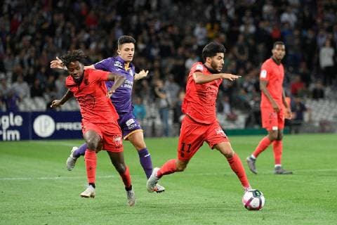 11 BASSEM SRARFI (NICE) FOOTBALL : Toulouse vs Nice - Ligue 1 Conforama - 05 10 2018 FEP Panoramic 