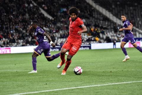 Dante (ogc) FOOTBALL : Toulouse vs Nice - 9eme Journee de L1 - Toulouse - 05 10 2018 ThierryBreton Panoramic 