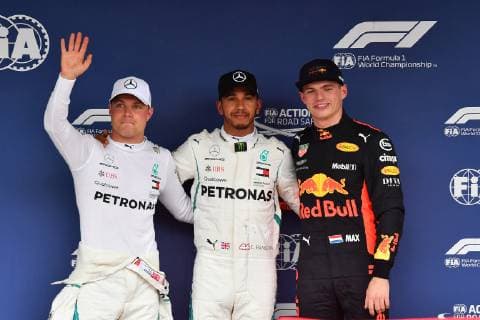Valtteri Bottas, Lewis Hamilton; Max Verstappen, formula 1 GP, Japan in Suzuka, 06.10.2018 Photo:mspb Jerry Andre Valtteri Bottas, Lewis Hamilton; Max Verstappen, formula 1 GP, Japan 2018