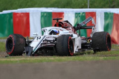6th October 2018, Suzuka International Racing Course, Suzuka City, Japan; Formula One Grand Prix of Japan, qualification; Alfa Romeo Sauber F1 Team, Marcus Ericsson crashes out during Q1  ActionPlus12068351 Octane