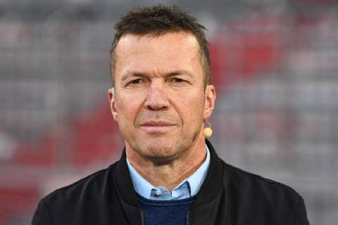 TV-Experte Lothar Matthaeus, FC Bayern Muenchen - Borussia Moenchengladbach, Fussball, Bundesliga, 06.10.2018 DFL REGULATIONS PROHIBIT ANY USE OF PHOTOGRAPHS AS IMAGE SEQUENCES AND OR QUASI-VIDEO Muenchen Bayern Deutschland