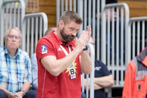 Luebbecke, Deutschland 06.10.2018: 2. HBL - 2018 2019 - TuS-N-Luebbecke vs. HC Elbflorenz Dresden Trainer Aaron Ziercke (Luebbecke) Luebbecke Nordrhein-Westfalen Deutschland Merkur Arena