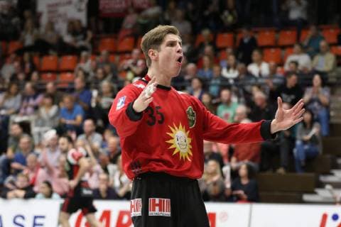 Jubel bei Joel Birlehm (TuS N-Luebbecke 35) nach einer Parade, TuS N-Luebbecke vs HC Elbflorenz Dresden, Handball, 2. Bundesliga, 06.10.2018, TuS N-Luebbecke vs HC Elbflorenz Dresden, Handball, 2. Bundesliga, 06.10.2018 Luebbecke Copyright: xEIBNER JanxStrohdiekx EP_JSK