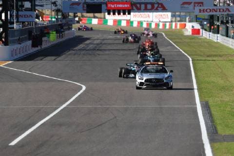 Sport Bilder des Tages 7th October 2018, Suzuka International Racing Course, Suzuka City, Japan; Formula One Grand Prix of Japan, race day; Mercedes AMG Petronas Motorsport, Lewis Hamilton leads under safety car period  ActionPlus12068979 Octane